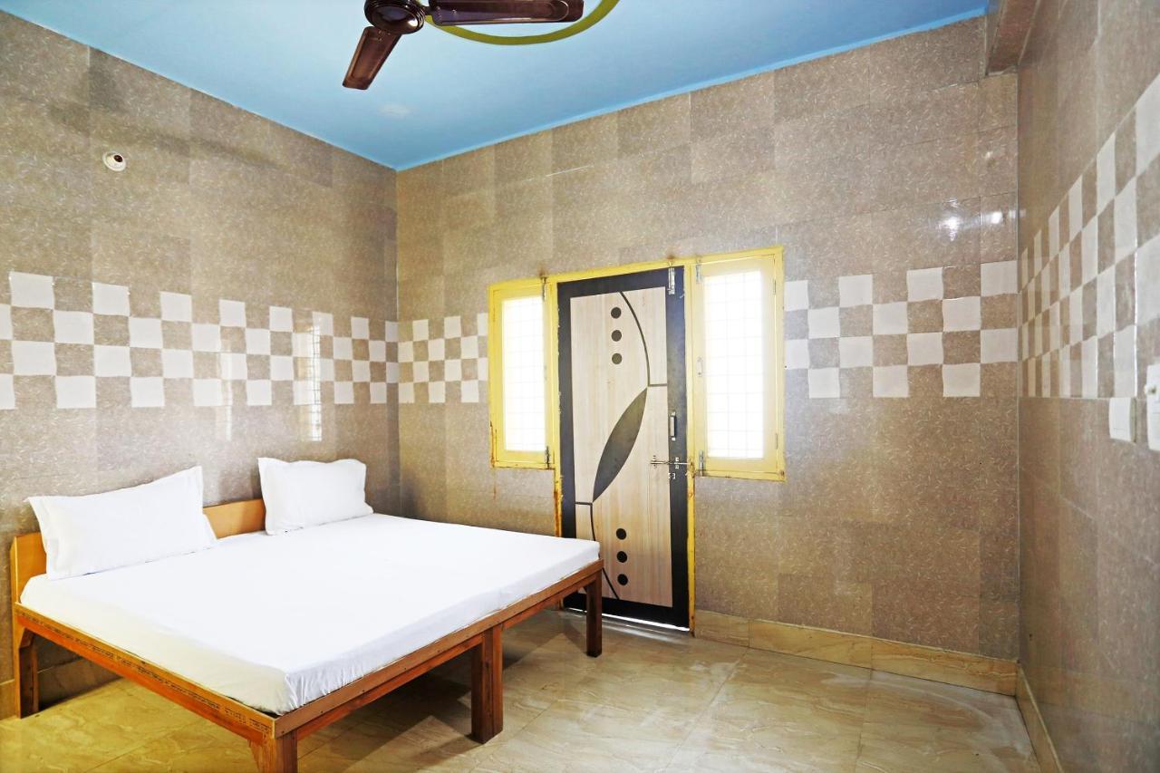 Vrindāvan Oyo 44361 Shri Lajjaram Ashram酒店 外观 照片